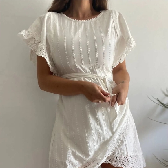 lamorena Dresses & Skirts - Eyelet Faux-Wrap Dress Size M